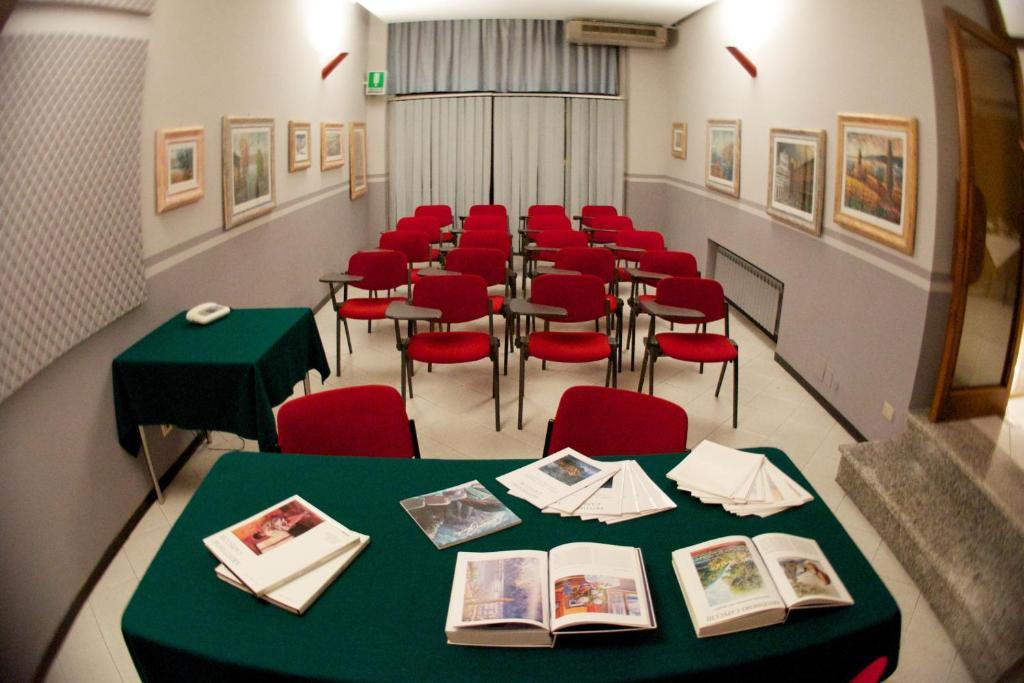 Hotel Milano Pistoia Zewnętrze zdjęcie
